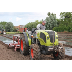 CLAAS NEXOS 210 VE