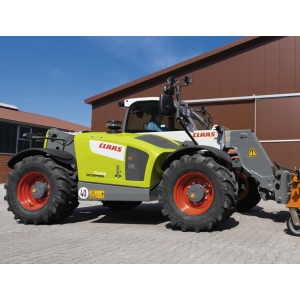 CLAAS SCORPION 7044