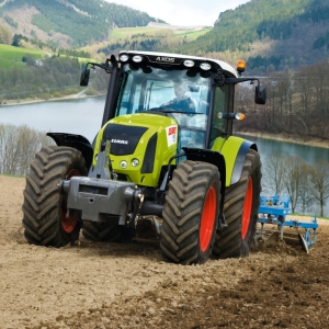 CLAAS AXOS 340