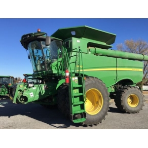 John Deere S680