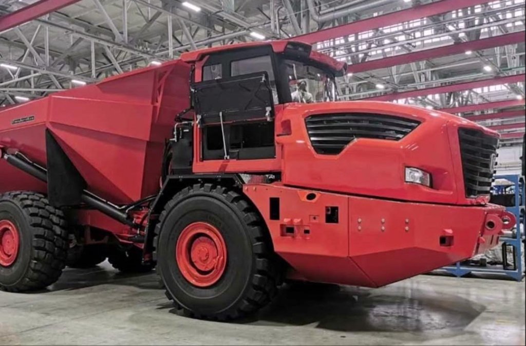 Новейший карьерный самосвал КамАЗ-6561 - КультураКДМ